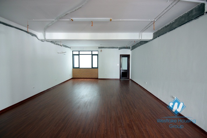 Morden space office for lease in Ba Dinh, Hanoi